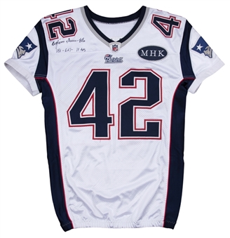2011 BenJarvus Green-Ellis Game Used & Signed New England Patriots Road Jersey Photo Matched To 9/12/2011 (Beckett)